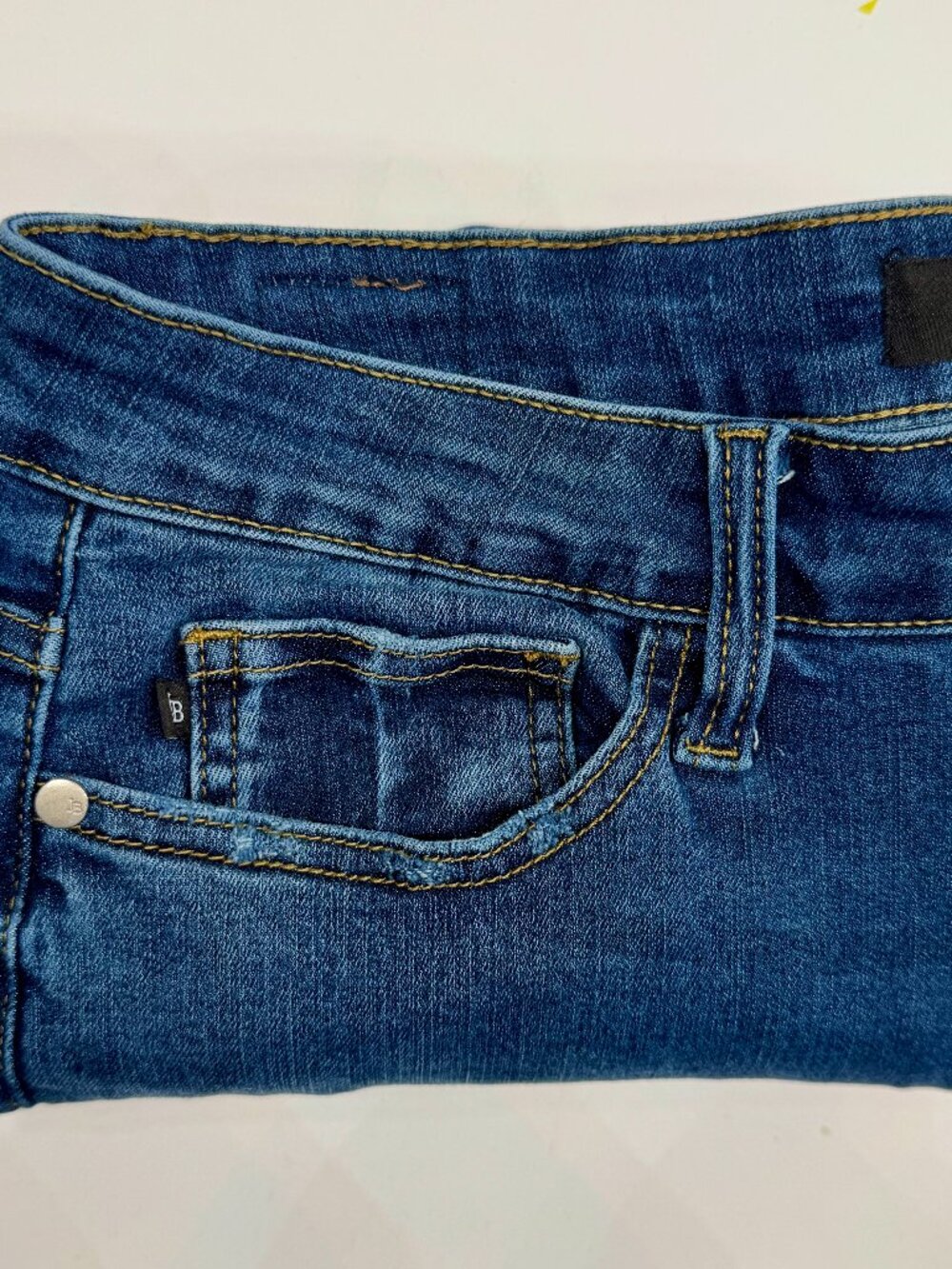 Judy Blue denim jeans in a medium-to-dark blue wash Size 11/30